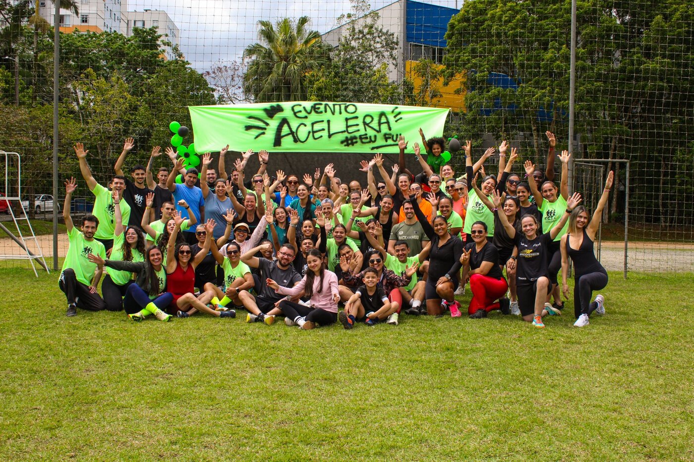 Comunidade Acelera reunida em um evento
